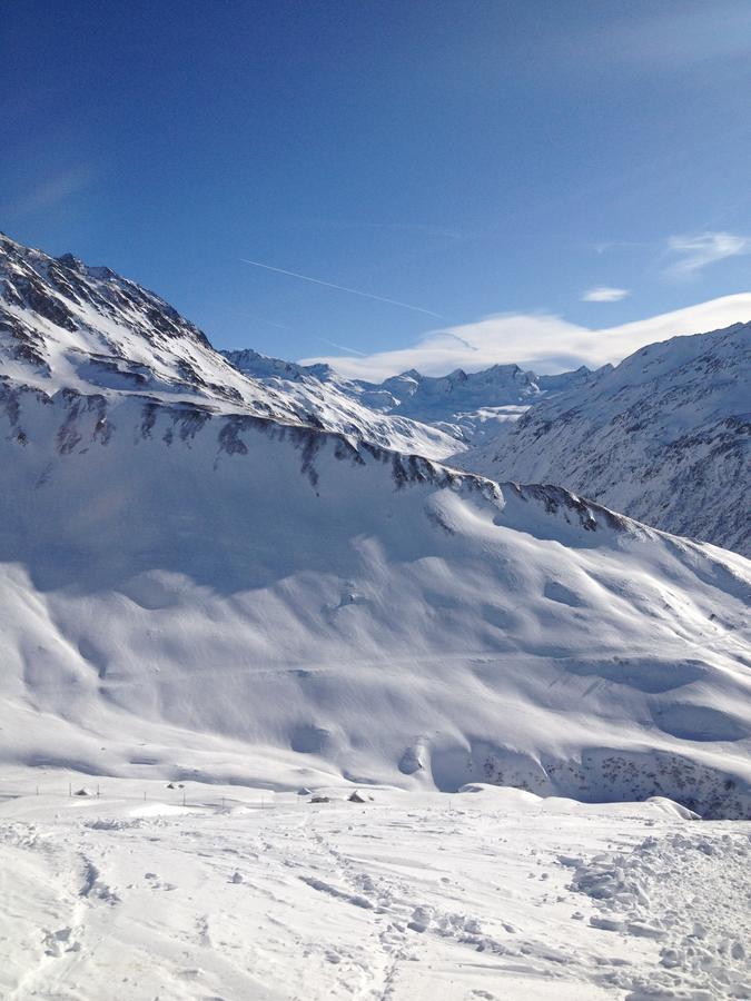 Gasthaus Zum Sternen Andermatt Exteriör bild