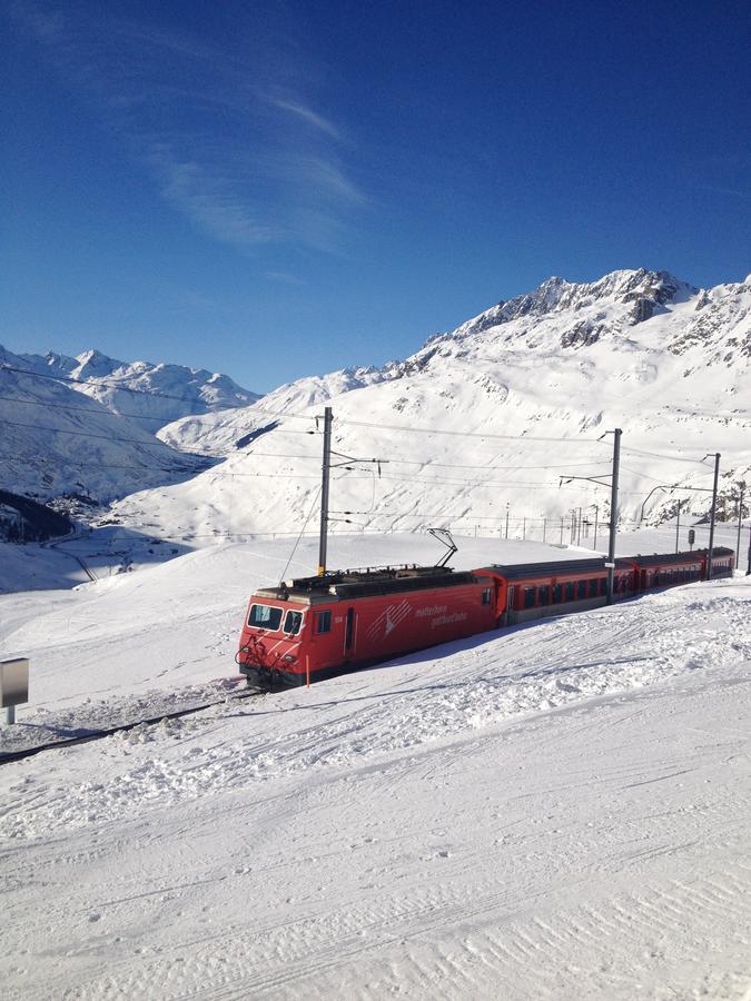 Gasthaus Zum Sternen Andermatt Exteriör bild